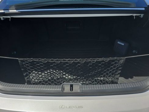 Used 2024 Lexus ES 300h w/ Technology Package FWD image 12