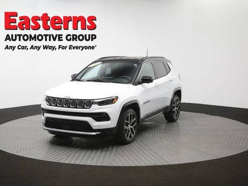 Used 2024 Jeep Compass Limited w/ Elite Group AWD/4WD image 56