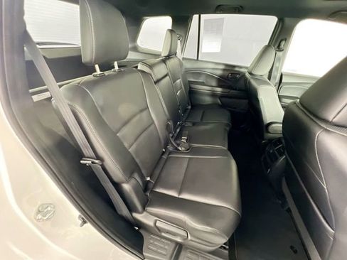 Used 2023 Honda Passport EX-L image 27