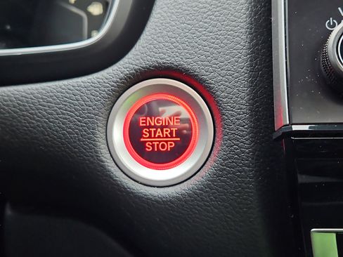 Certified 2018 Honda CR-V EX image 17