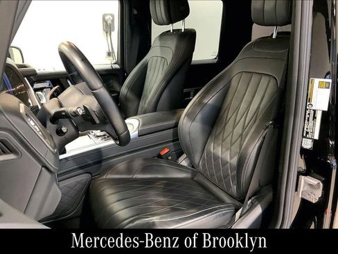 Used 2022 Mercedes-Benz G 550 image 11