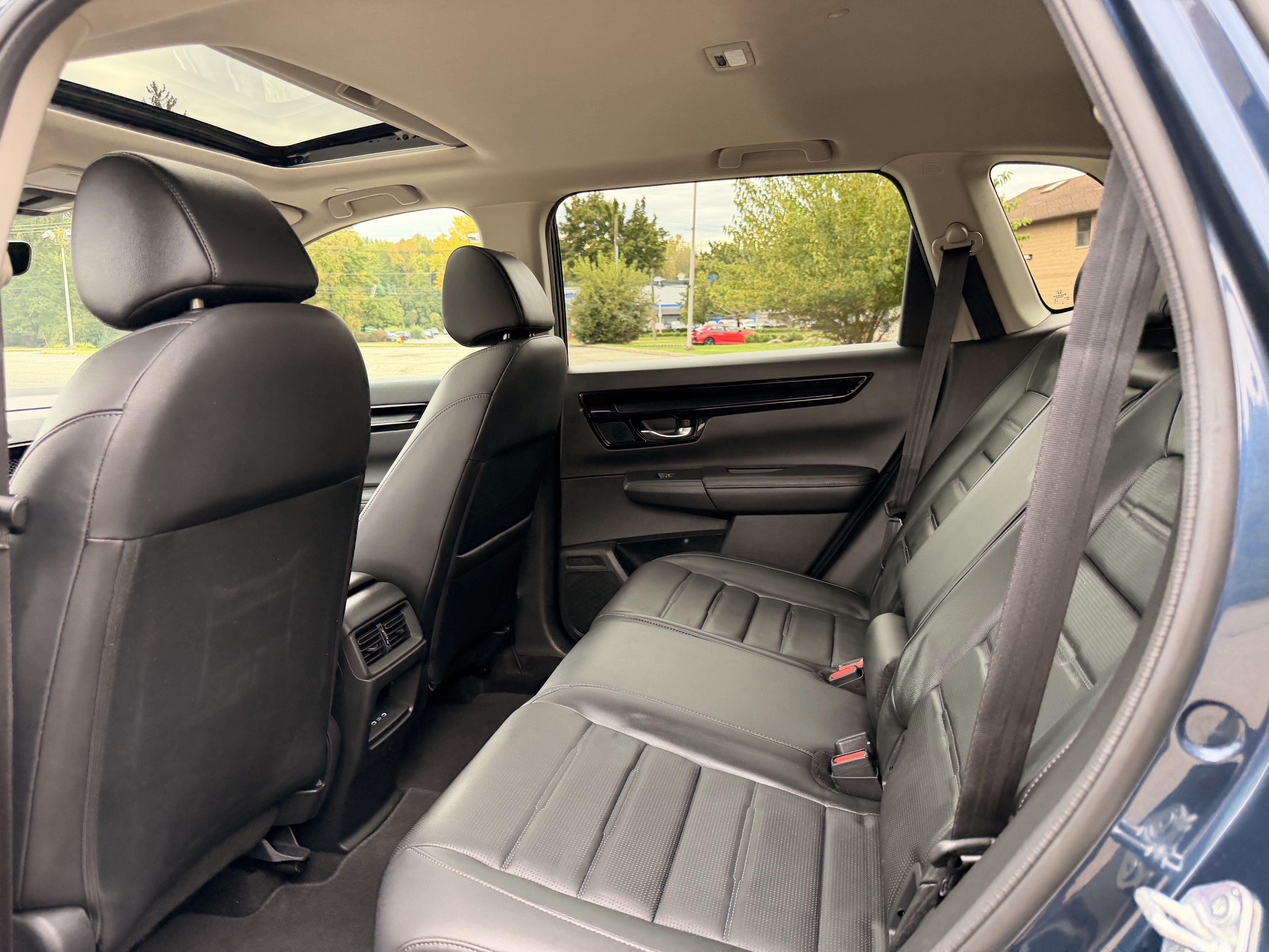 Used 2024 Honda CR-V EX-L image 25