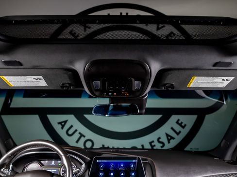 Used 2024 Cadillac CT5 V w/ LPO, ONYX Package image 9