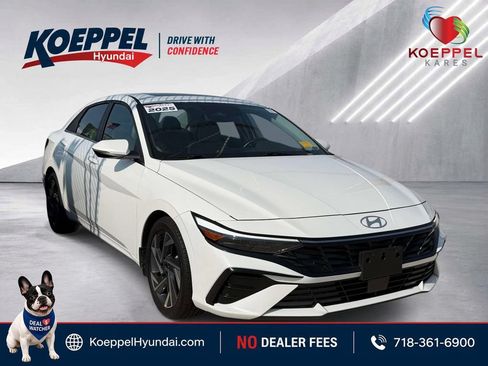 Certified 2025 Hyundai Elantra Limited FWD image 1
