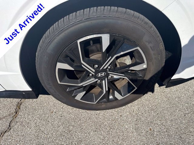 Used 2025 Hyundai Sonata SEL FWD image 21