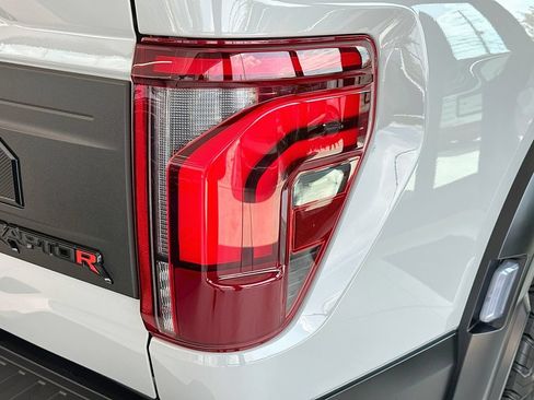 Used 2026 Ford F150 Raptor w/ Equipment Group 803A Raptor R AWD/4WD image 31