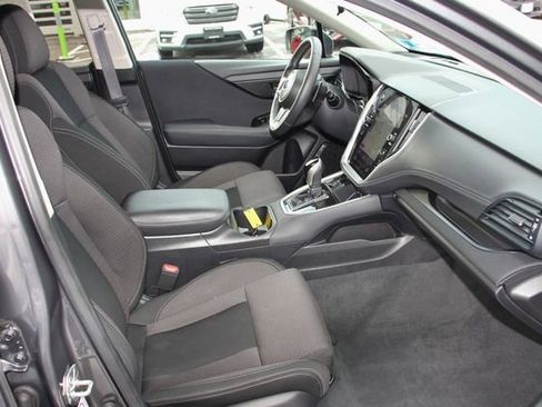 Used 2020 Subaru Outback Premium image 34
