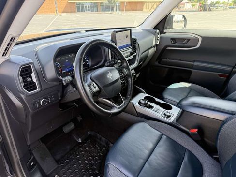 Used 2022 Ford Bronco Sport Outer Banks image 14