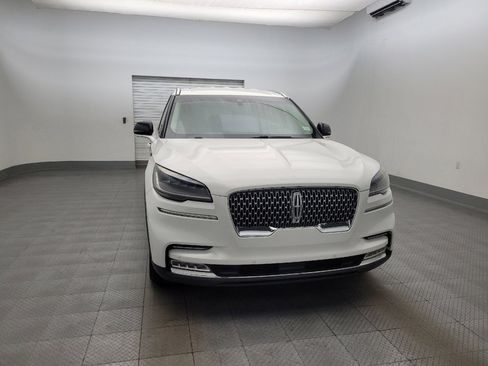 Used 2020 Lincoln Aviator Reserve w/ Elements Package Plus RWD image 14