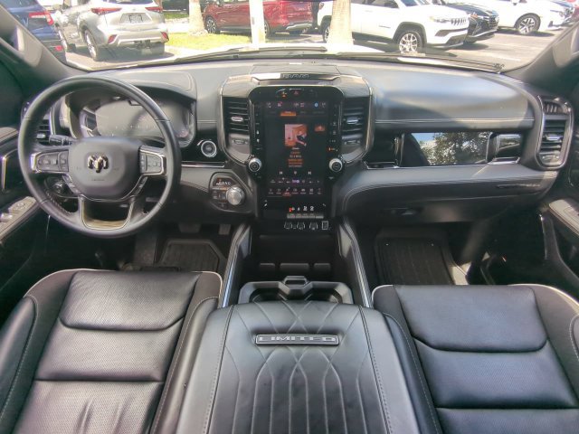 Used 2025 RAM 1500 Limited AWD/4WD image 17