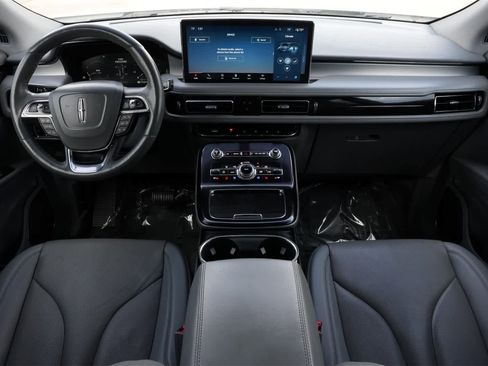 Used 2022 Lincoln Nautilus Reserve w/ Luxury Package image 7