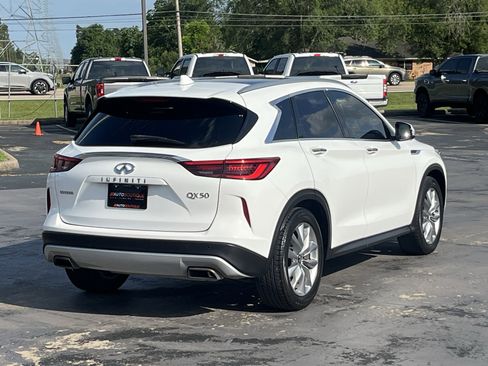 Used 2020 INFINITI QX50 Essential w/ Convenience Package FWD image 8