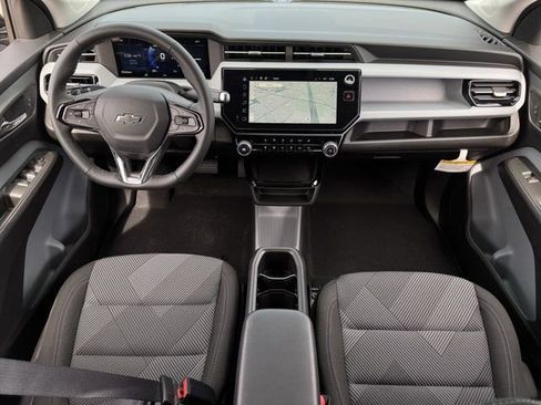 New 2027 Chevrolet Bolt LT w/ Comfort Package image 10