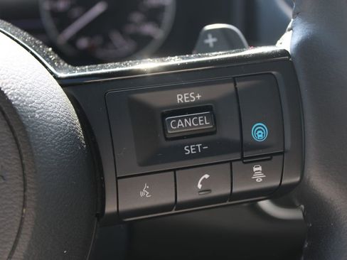 Used 2023 Nissan Rogue SV w/ SV Premium B Package AWD/4WD image 23
