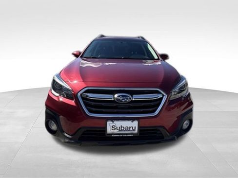 Used 2018 Subaru Outback 2.5i Limited w/ Popular Package #2 AWD/4WD image 2