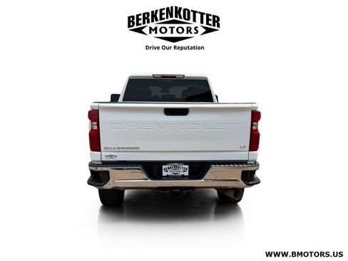 Used 2024 Chevrolet Silverado 2500 LT AWD/4WD image 4