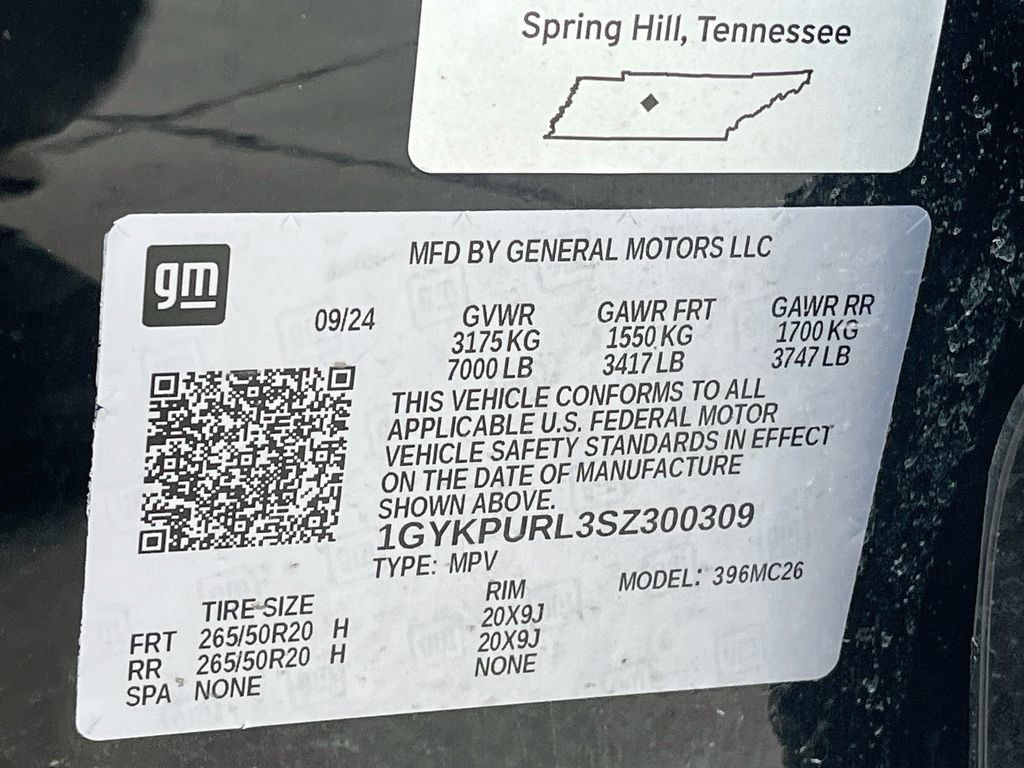 Used 2025 Cadillac Lyriq Sport AWD/4WD image 33