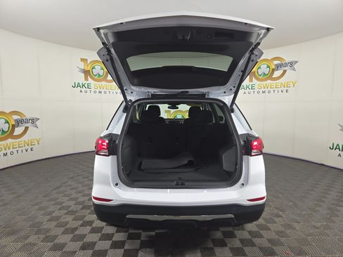 Certified 2024 Chevrolet Equinox LT FWD image 33