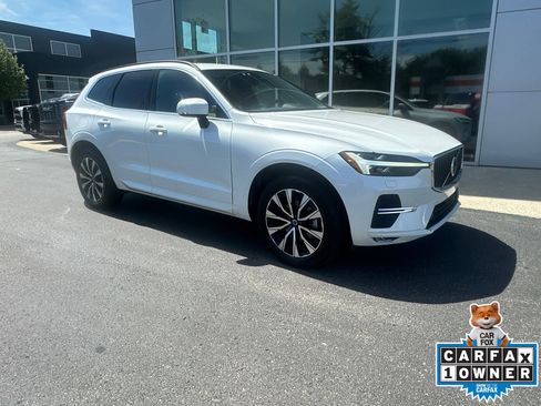 Used 2023 Volvo XC60 B5 Core w/ Climate Package AWD/4WD image 1