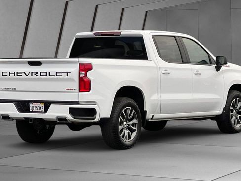 Used 2024 Chevrolet Silverado 1500 RST w/ Z71 Off-Road Package image 4