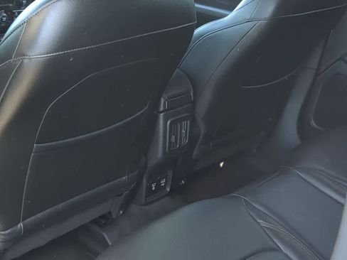 Certified 2018 Jeep Compass Limited w/ Navigation Group AWD/4WD image 18