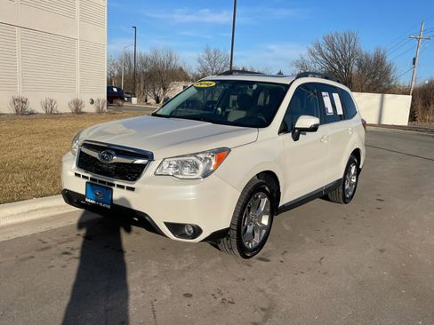 Used 2016 Subaru Forester 2.5i Touring w/ Eyesight & Navigation System image 13