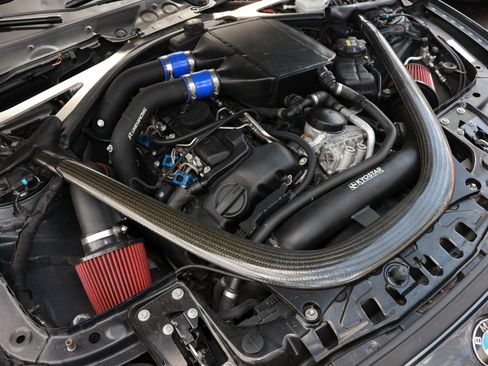 Used 2015 BMW M4 Convertible image 54