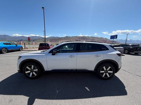 Used 2025 Honda Prologue Touring image 9