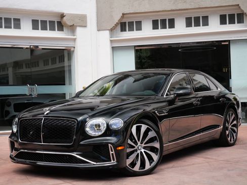 New 2026 Bentley Flying Spur Plug-In Hybrid AWD/4WD image 9