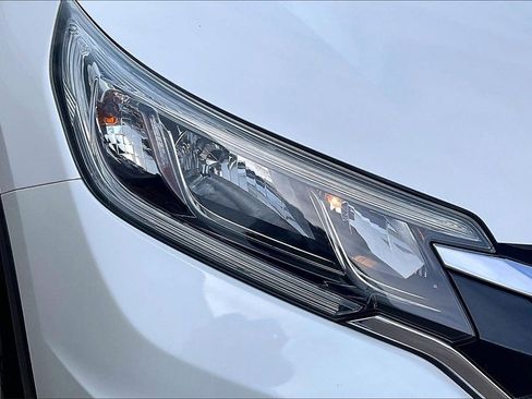 Used 2015 Honda CR-V LX image 27