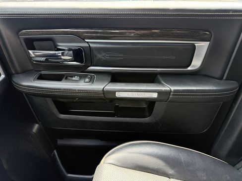 Used 2017 RAM 1500 Limited RWD image 21