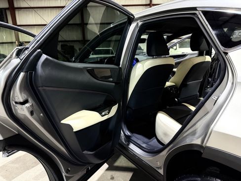 Used 2022 Lexus NX 250 FWD w/ Towing Package (2000 Lbs) image 16