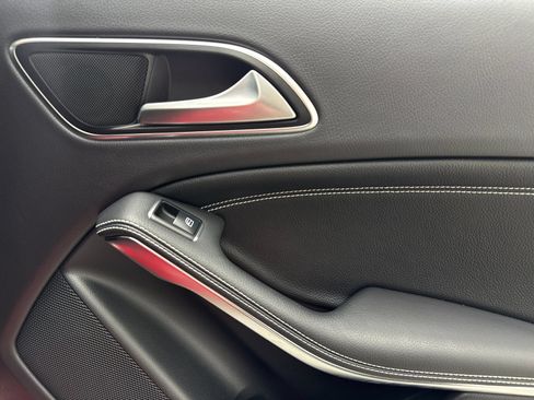 Used 2019 Mercedes-Benz CLA 250 image 45