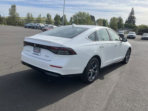 New 2026 Honda Accord EX-L image 5