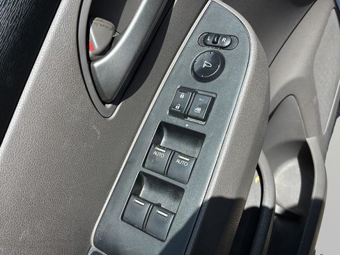 Used 2012 Honda Odyssey EX-L image 12