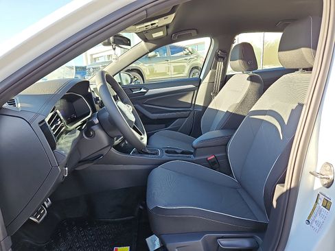 New 2026 Volkswagen Jetta Sport image 9