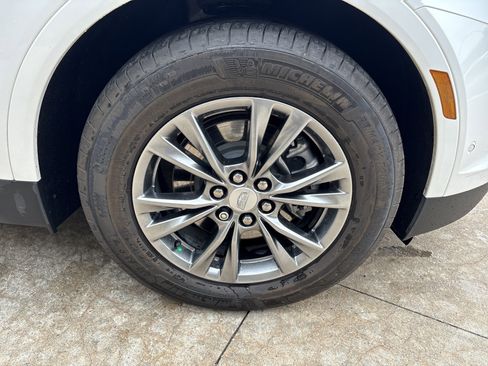 Used 2023 Cadillac XT5 Premium Luxury w/ Technology Package image 13