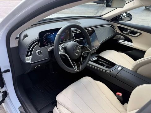 New 2026 Mercedes-Benz E 350 4MATIC Sedan image 13