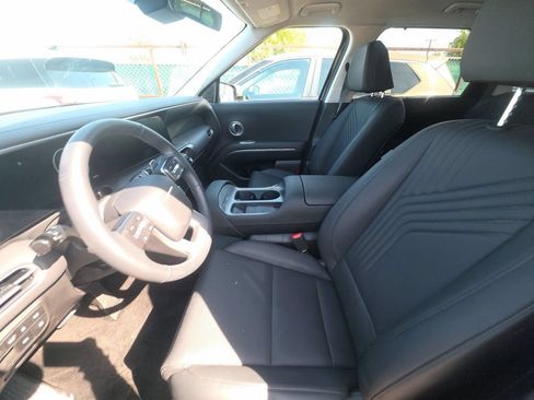 Used 2026 Hyundai Palisade SEL FWD image 12
