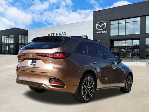 Certified 2025 MAZDA CX-70 3.3 Turbo S w/ Premium Plus image 3