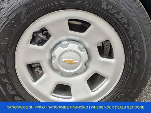 Used 2022 Chevrolet Colorado W/T image 16
