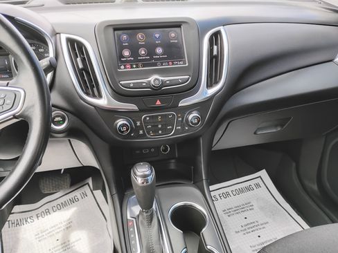 Used 2021 Chevrolet Equinox LT FWD image 8
