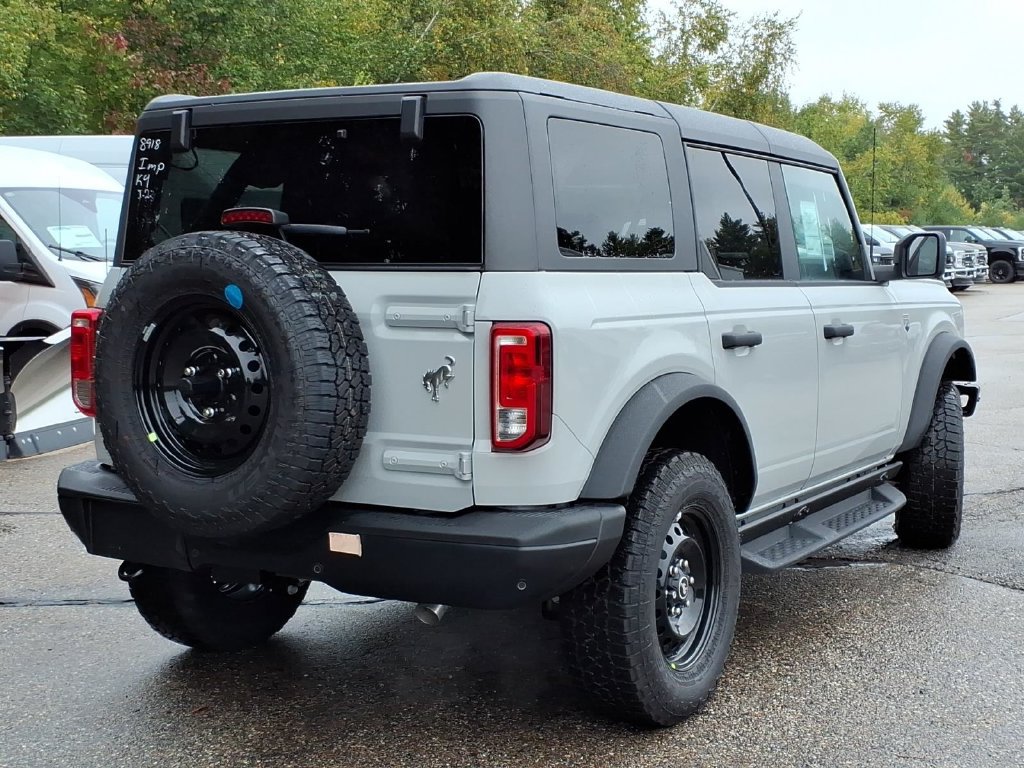 New 2026 Ford Bronco Big Bend w/ Black Diamond Package AWD/4WD image 4