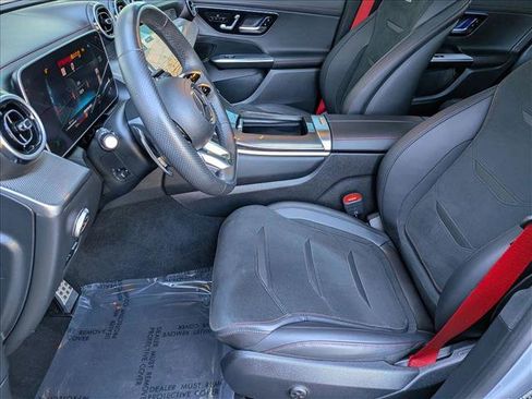 Used 2024 Mercedes-Benz GLC 43 AMG 4MATIC image 17