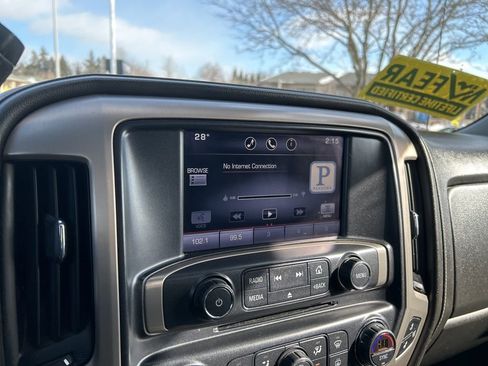 Used 2015 GMC Sierra 2500 Denali w/ Duramax Plus Package image 20