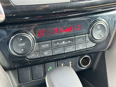 Used 2024 Mitsubishi Eclipse Cross SE image 19