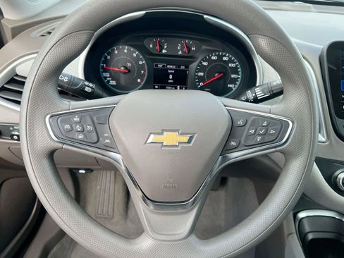 Used 2025 Chevrolet Malibu LT image 22