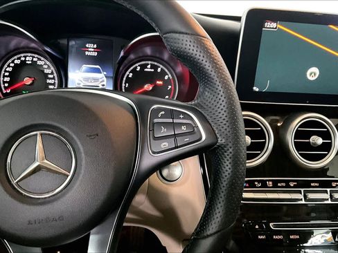 Certified 2018 Mercedes-Benz GLC 300 4MATIC image 25