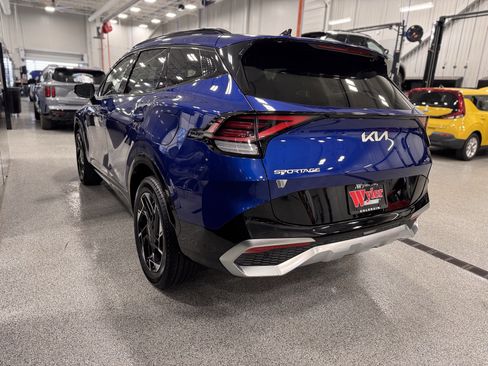 Certified 2025 Kia Sportage SX image 33