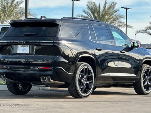 New 2026 Chevrolet Traverse RS w/ LPO, Illumination Package image 4